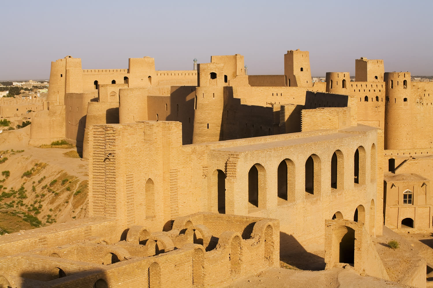 داستانِ قلعه اختیارالدین (ارگ هرات)